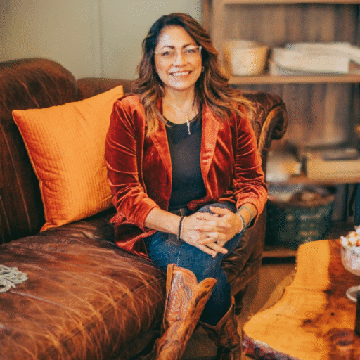 Michele Bubert Announces Expanded Small Business Marketing Services Through Oregon Coast VIP Marketing