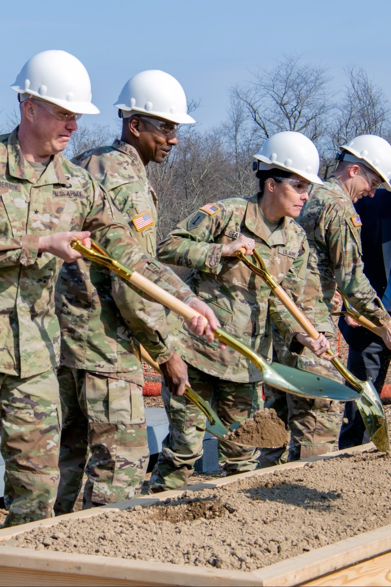 Strengthening the OIB: LEMC's state-of-the-art Joint Missile Maintenance Facility | Article