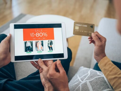 5 Strategies To Build A Strong M-Commerce Campaign
