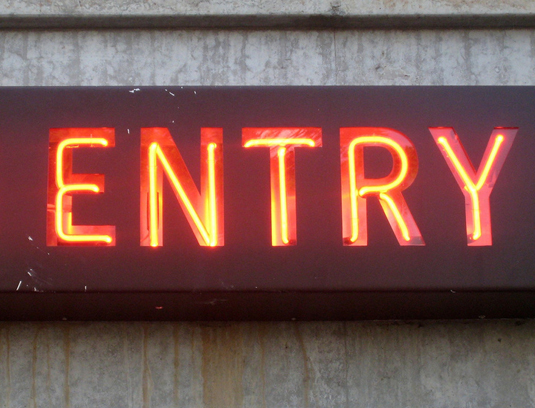 Mobile website design tips: 8