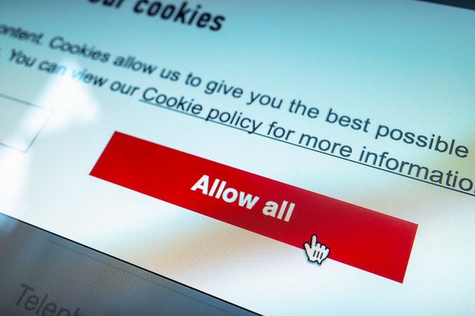 How To Browse The Web Anonymously Gettyimages 1405667521