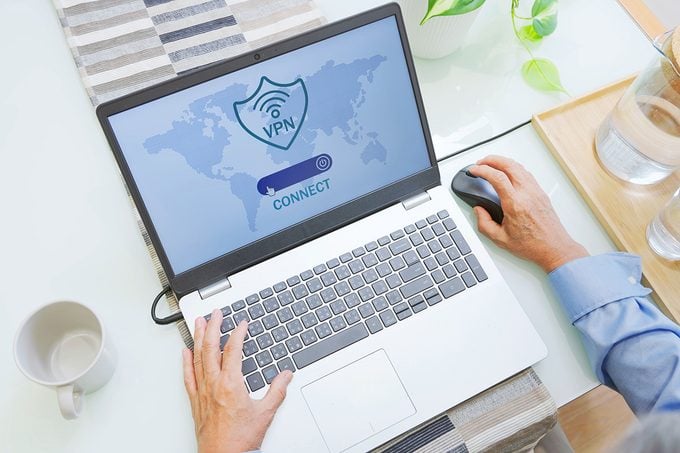 How To Browse The Web Anonymously Gettyimages 2165678977