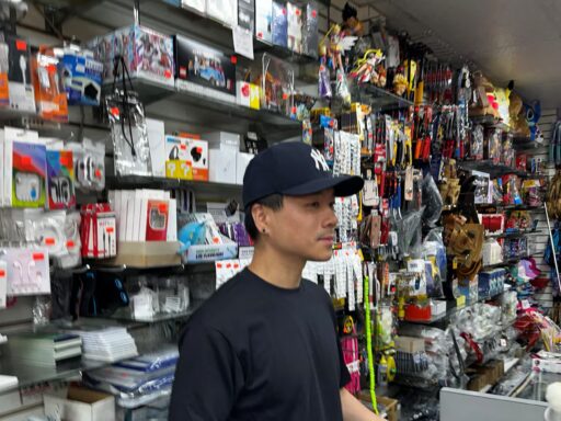 Fearful of Trump's raids, some Hispanic shoppers turn to safety of online buying