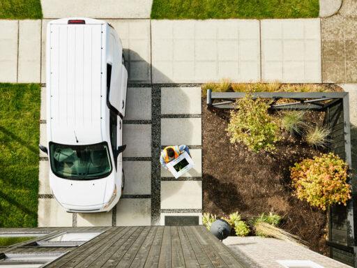 E-Commerce's Effects on Warehouses, Retail and Real Estate