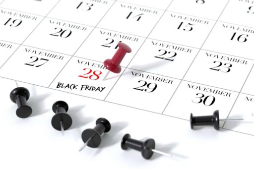 Shops can expect strong Black Friday thanks to e-commerce growth, improving economy