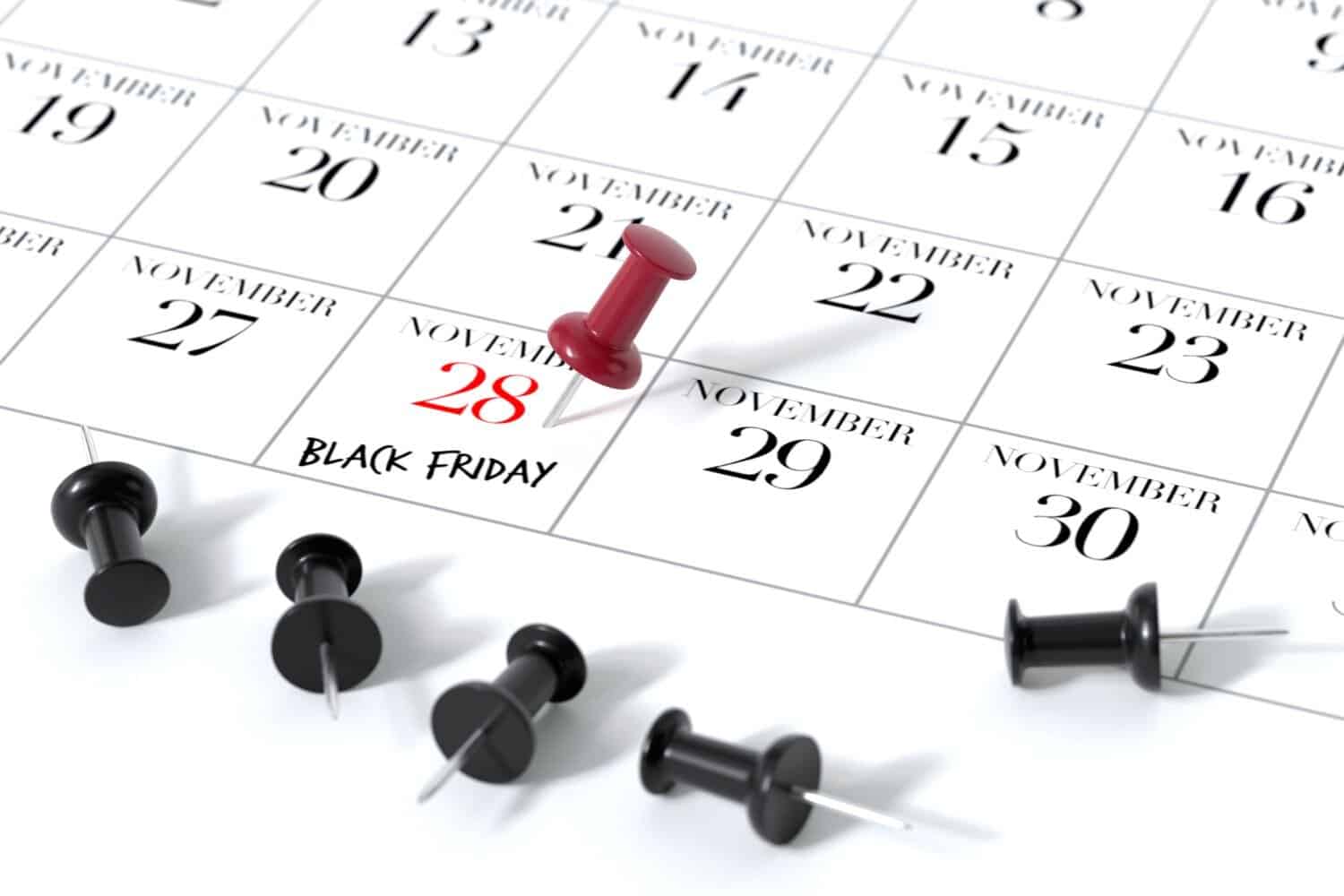 Shops can expect strong Black Friday thanks to e-commerce growth, improving economy