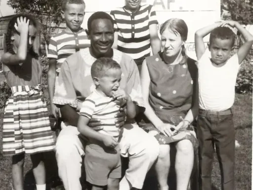 The Story of Berta and Andrew Foster—A Case Study in Global History“