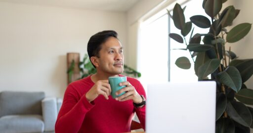 How to Decide if Your E-Commerce Business Should Open a Physical Location | CO