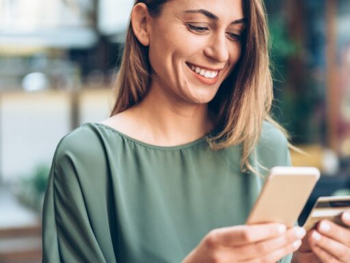 How to Build a Mobile-Friendly E-Commerce Website | CO