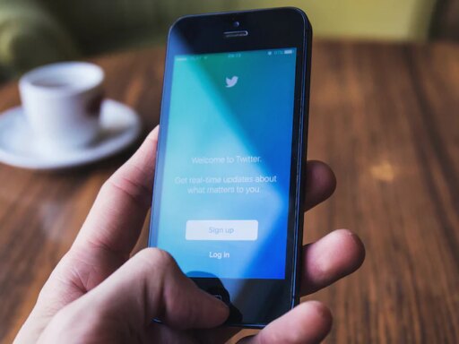 20 Web Designers and Developers You Should be Following on Twitter