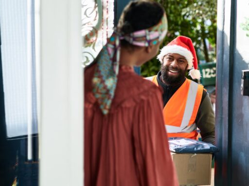 How Much To Tip During Holidays, Plus Money Tools That Make It Easy