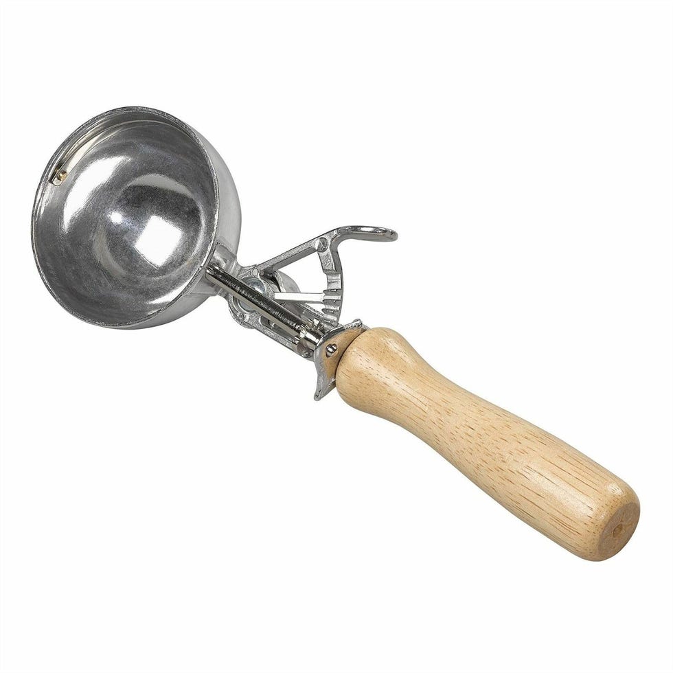 Pull Handle Food Scoop