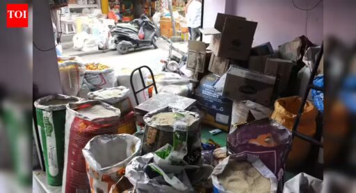 Shopping habits shift: E-commerce growth impacts local stores | Patna News