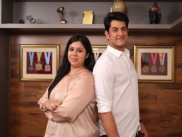 Vishal and Bhawal lead Fynder_SEO to new heights, earning the title 'Most Innovative Digital Marketing Agency 2023'