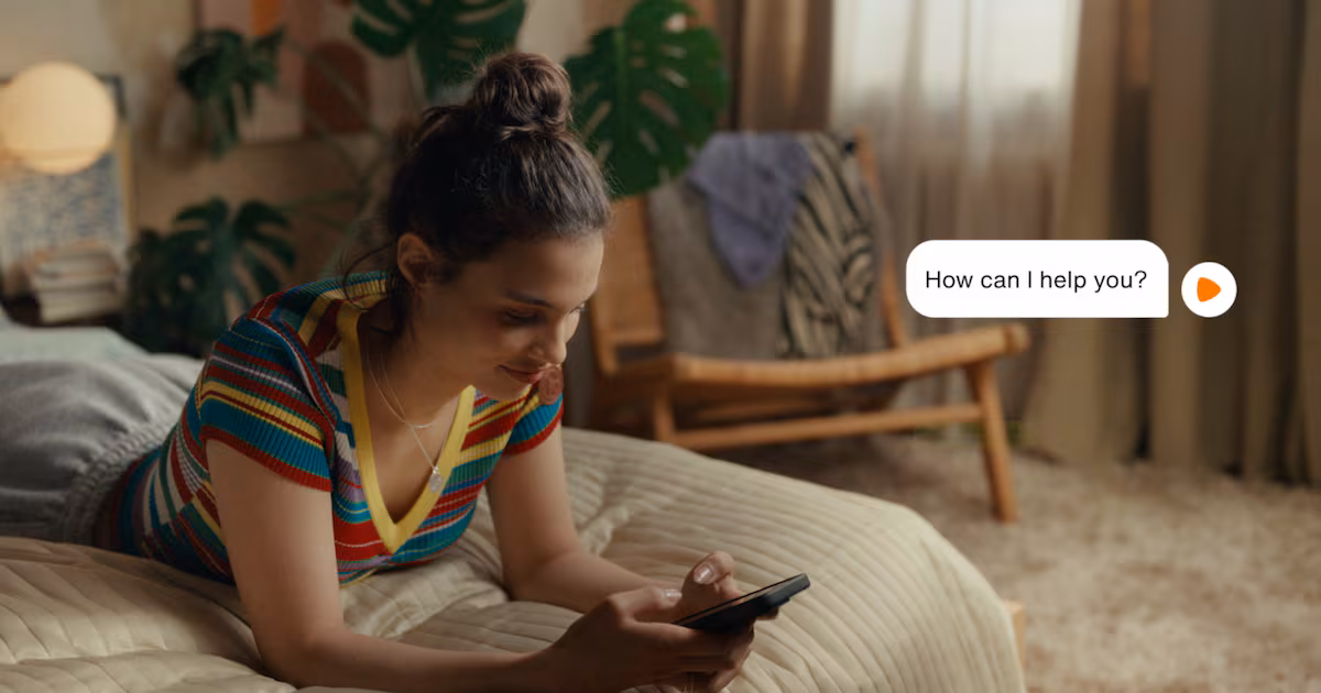 Enhancing the E-Commerce Customer Journey with Generative AI