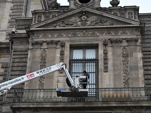 Louvre tightens security after $102M jewel heist, installs bars on infamous window :: WRAL.com