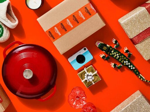 Two-thirds of Germans shop for gifts on Amazon