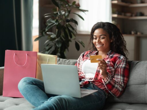 Fighting E-Commerce Fraud Using Data