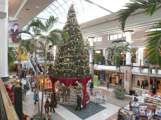 AI-powered holiday shopping gains momentum in Quebec