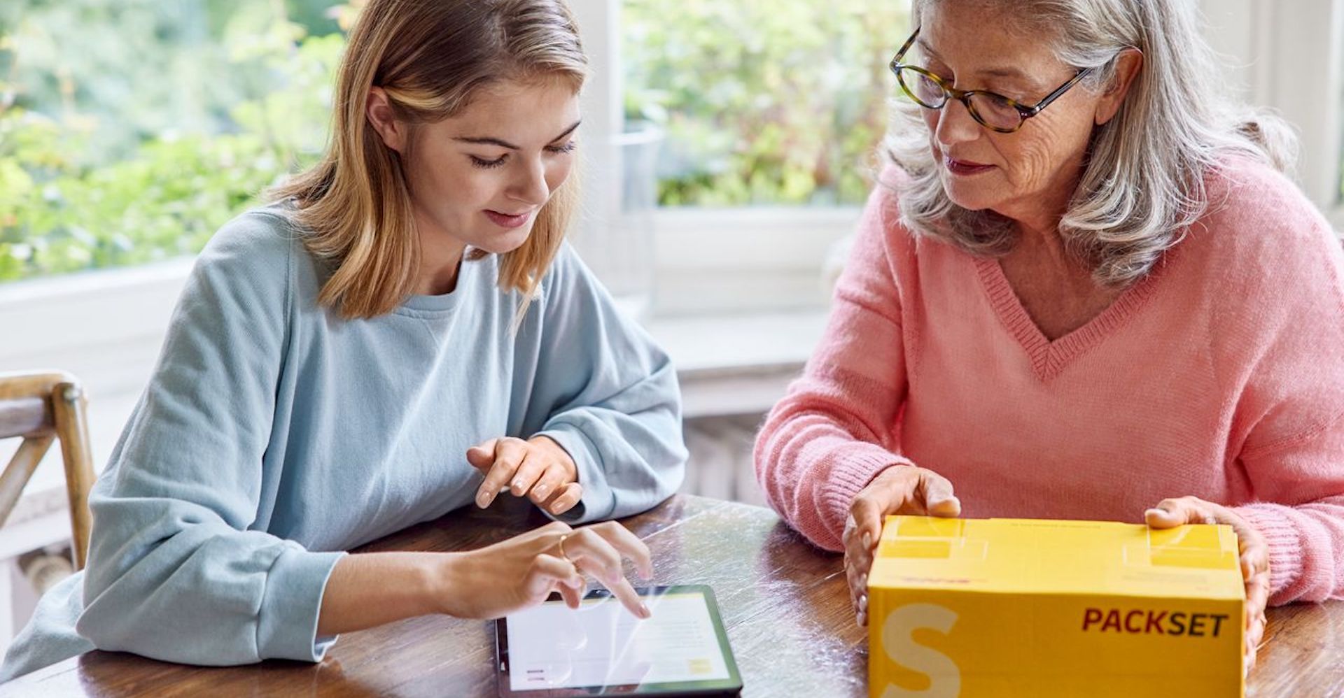 Why is online shopping becoming so much more popular?