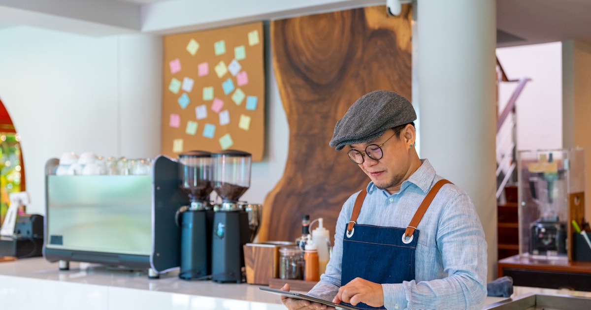 4 Ways to Grow During Small Business Month | CO