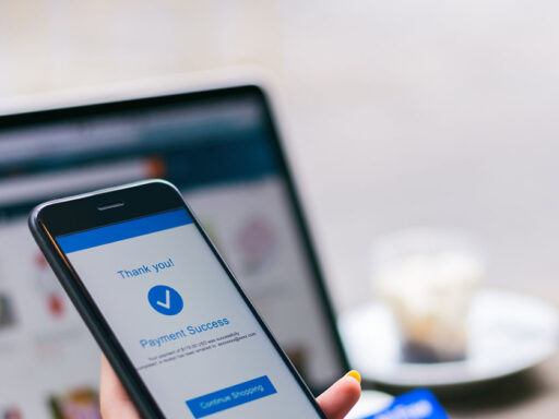 Global Ecommerce Growth Forecast 2022