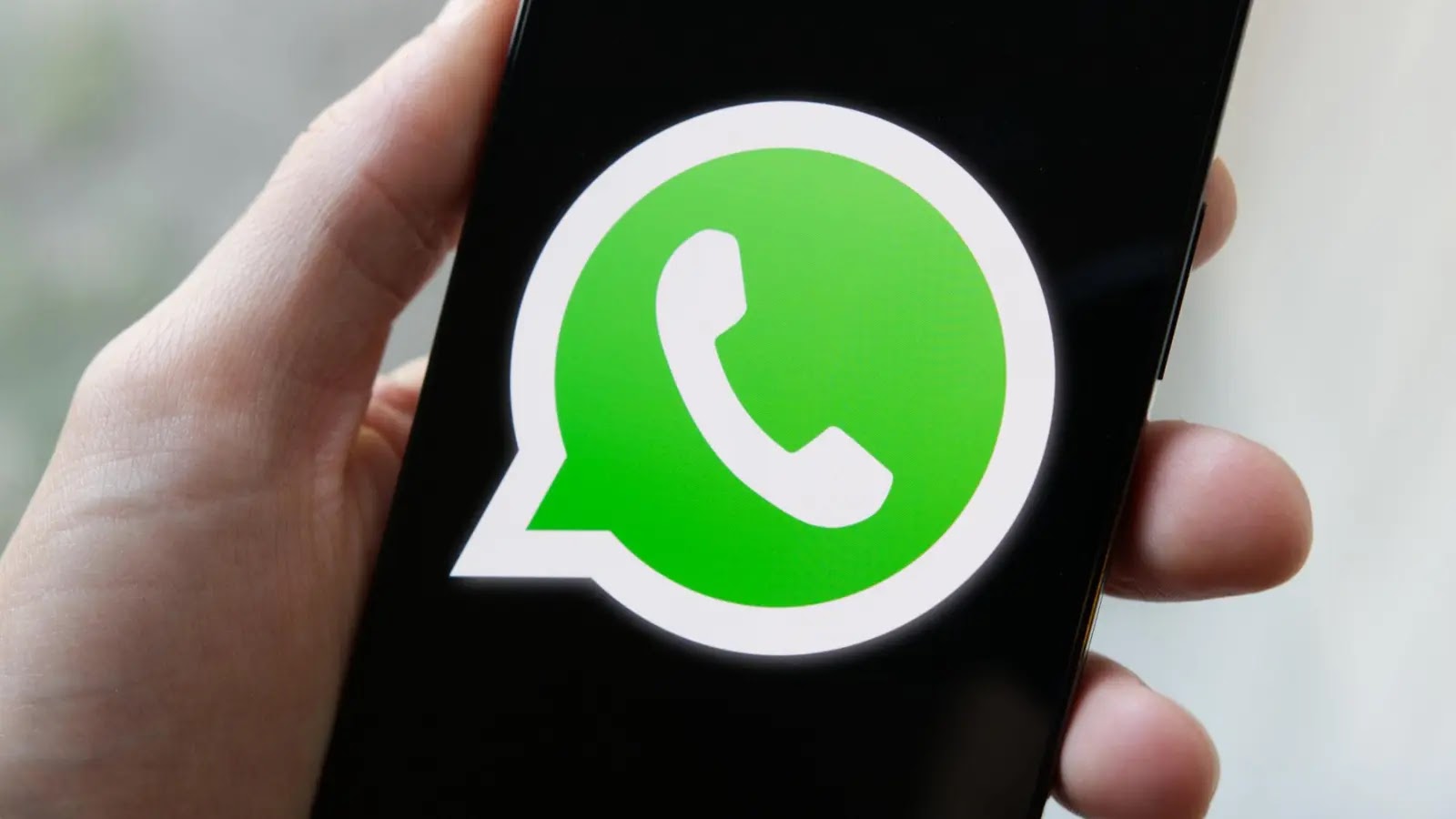 Water Saci Hackers Exploit AI Tools to Target WhatsApp Web Users