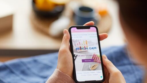 Better digital tools could help immigrants access benefits