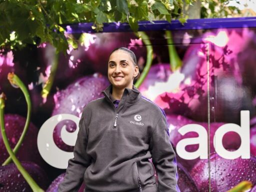 Growth in online shopping drives strong Christmas grocery sales | News