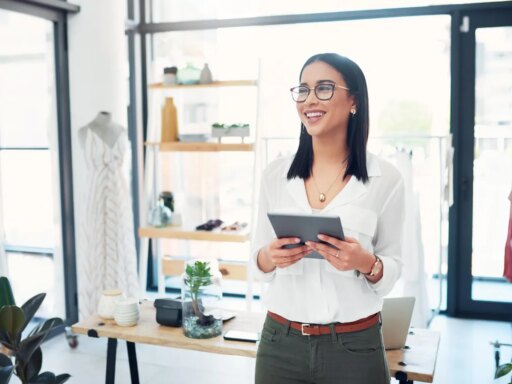 10 Savvy Ways Brick-And-Mortar Stores Can Compete With E-Commerce