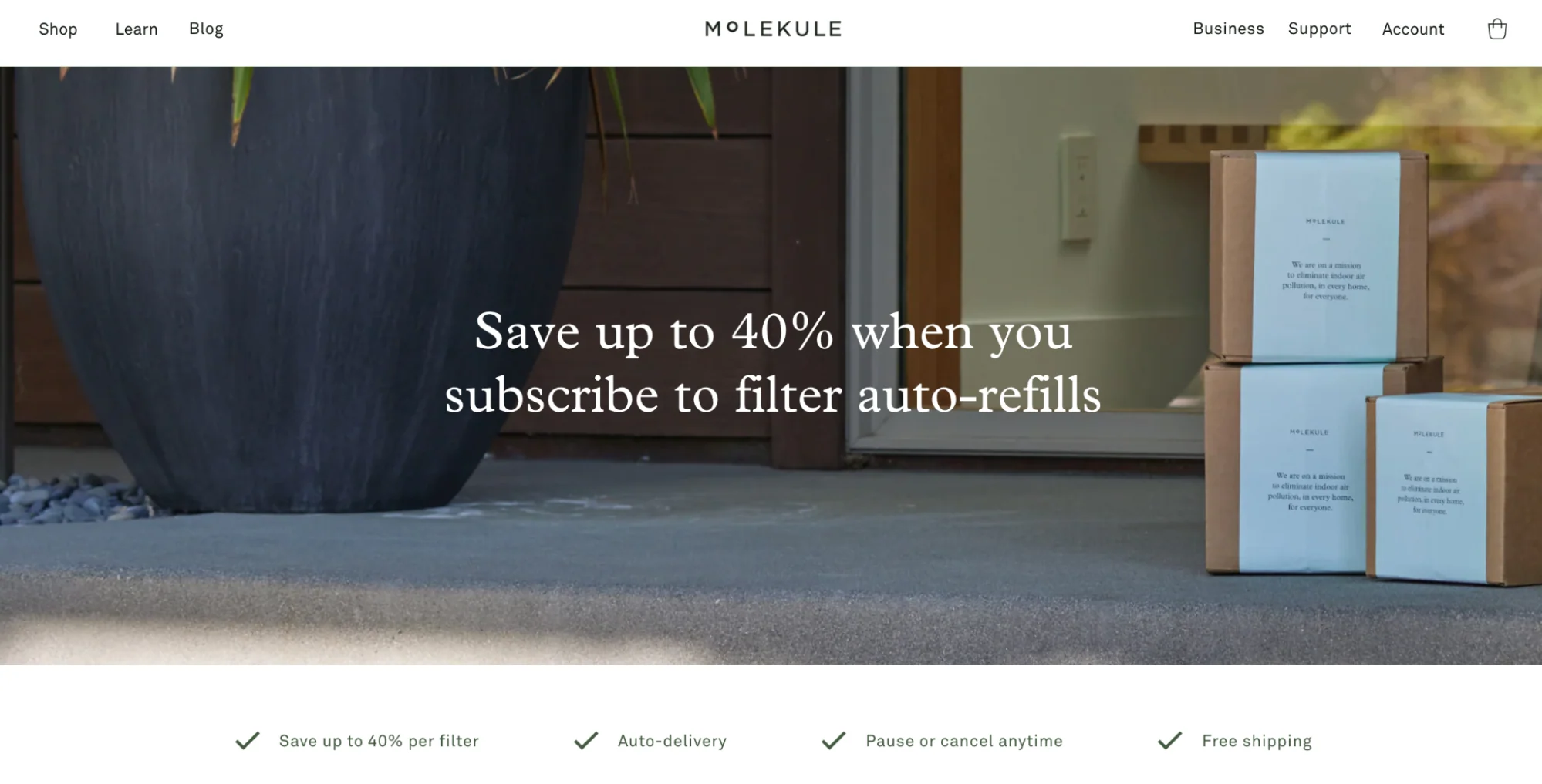 Molekule website offering up to 40% off for subscribing to filter auto-refills, with boxes on a doorstep.