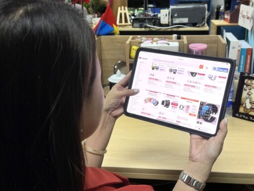 Vietnamese spend $45 million a day online shopping