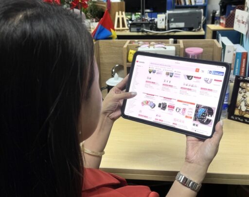Vietnamese spend $45 million a day online shopping