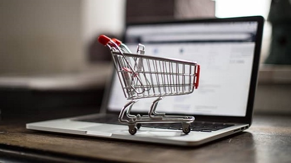 Smart tips for safe online shopping in Ghana