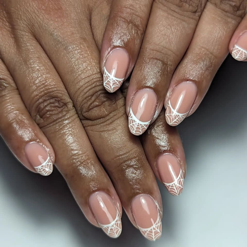 @bhambnails / Instagram