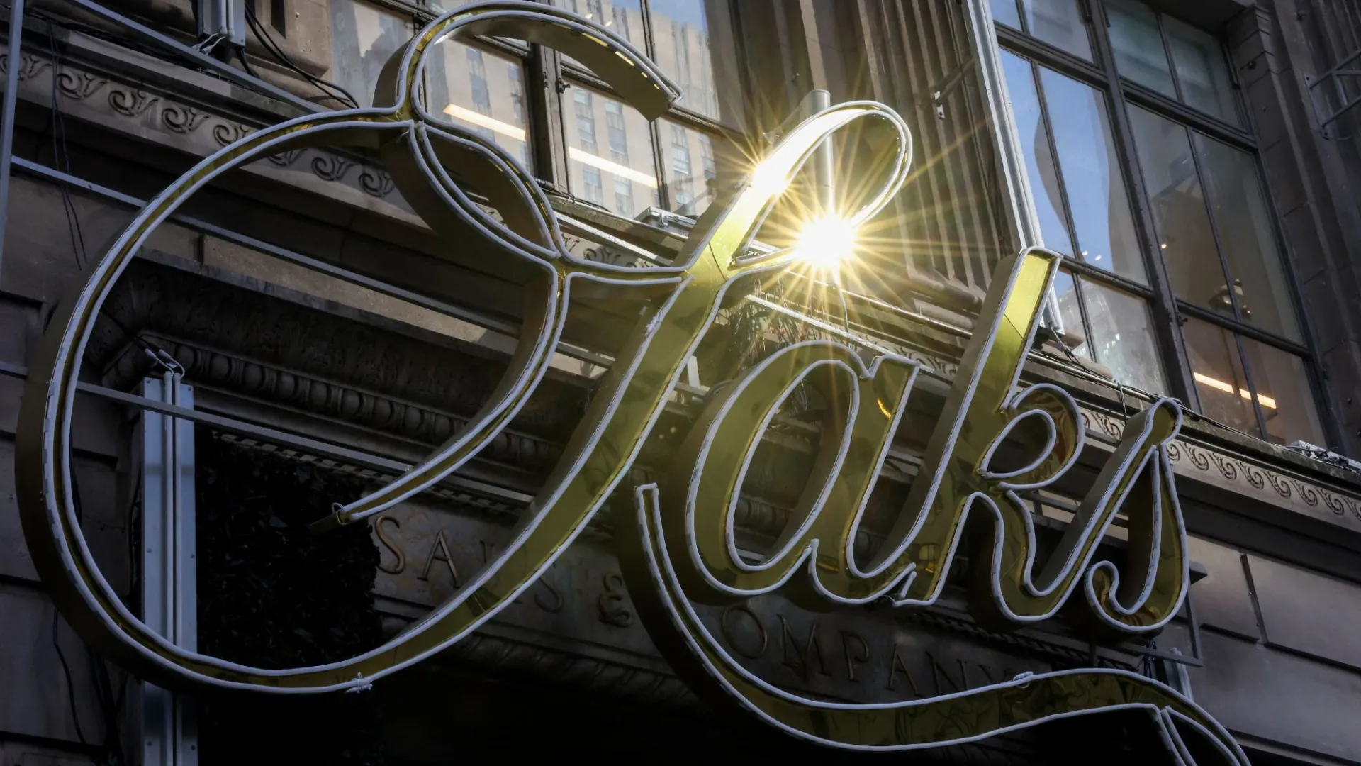 Going-out-of-business sales begin for legendary Saks Off 5th online after facing unusual breakup