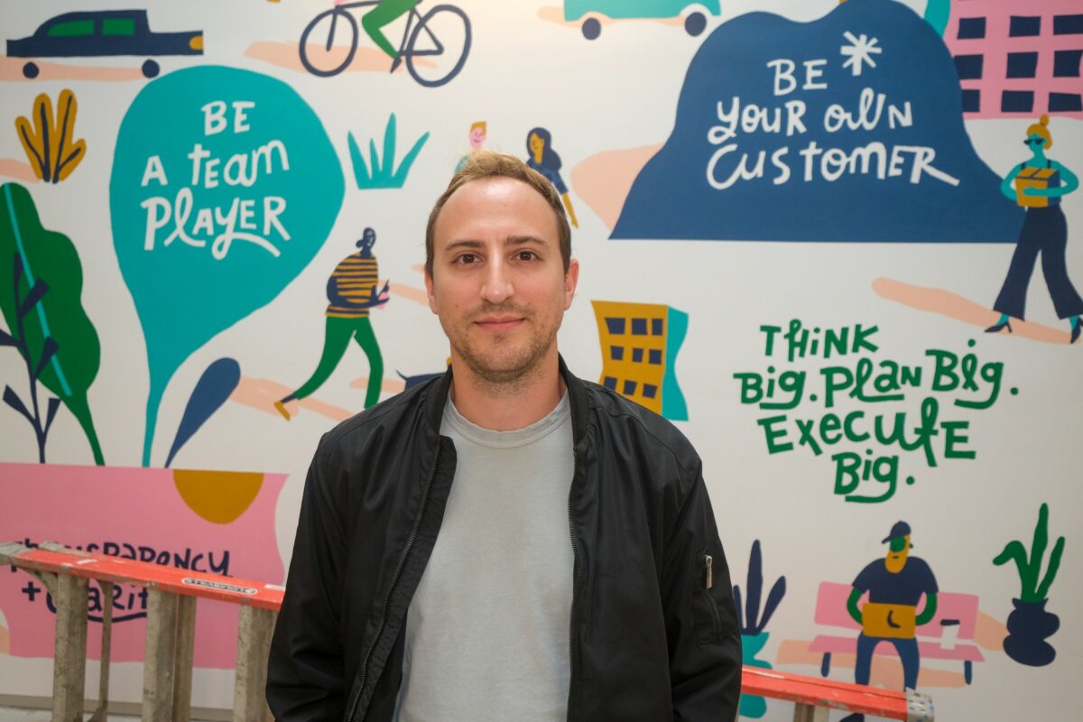 Businesses Evolve with E-Commerce - Los Angeles Business Journal