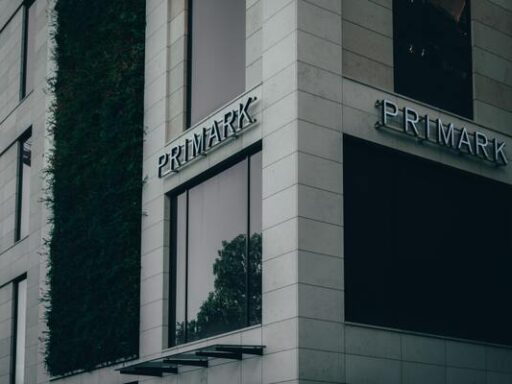 Fashion retailer Primark is refusing to sell online