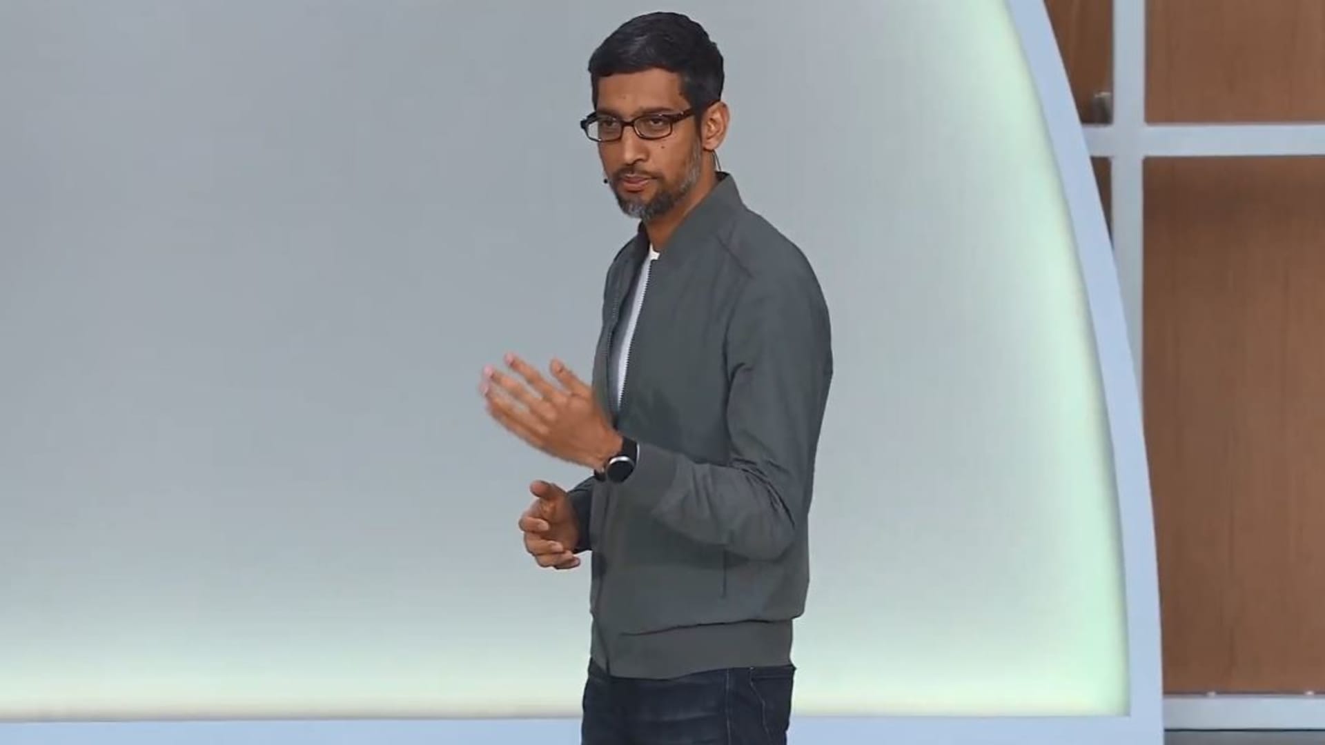 Shopify stock pops after Google announces online shopping expansion