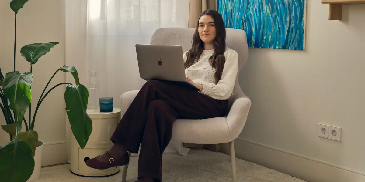 I'm a Founder Using $20-a-Month AI Tools Instead of Hiring Employees