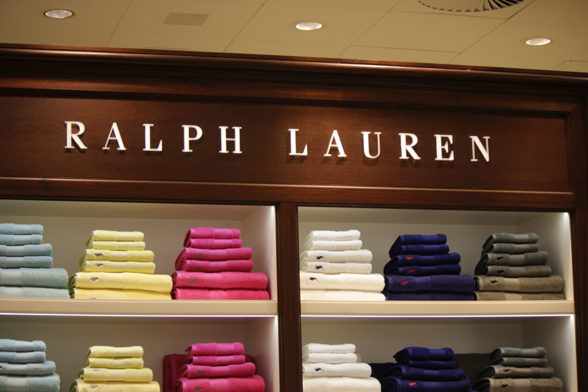 Ralph Lauren grows online sales in Q3