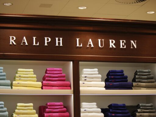 Ralph Lauren grows online sales in Q3