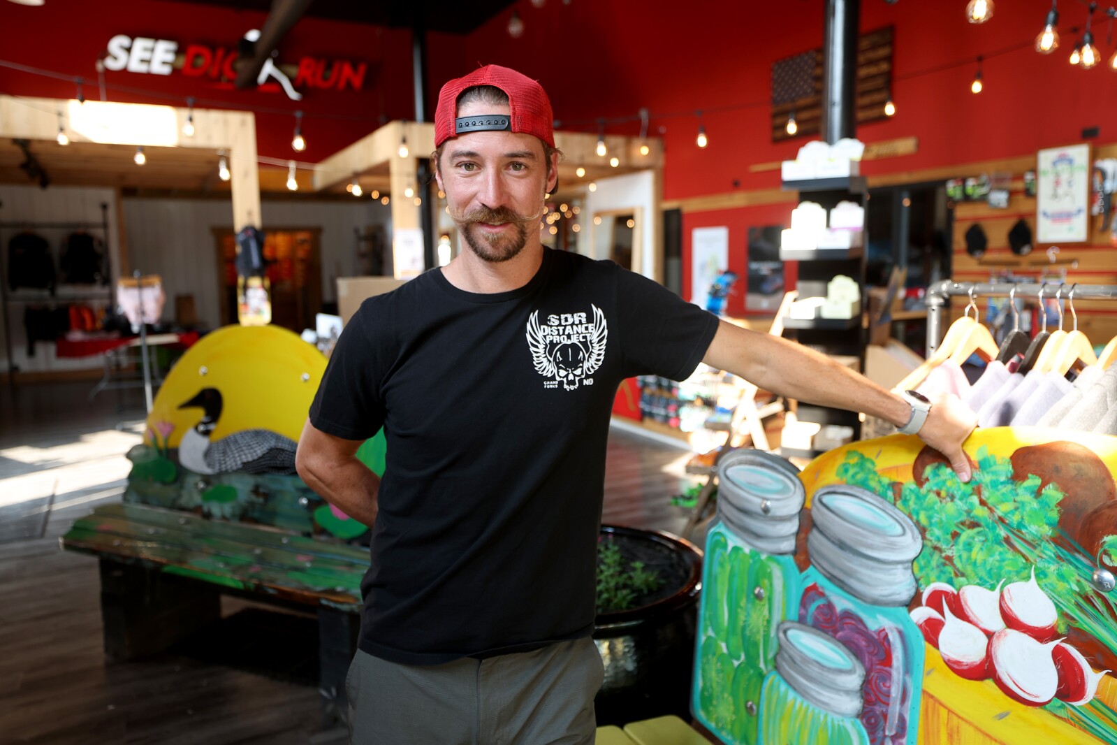 As e-commerce grows, Grand Forks retailers remind shoppers: Don't forget the importance of shopping local - Grand Forks Herald